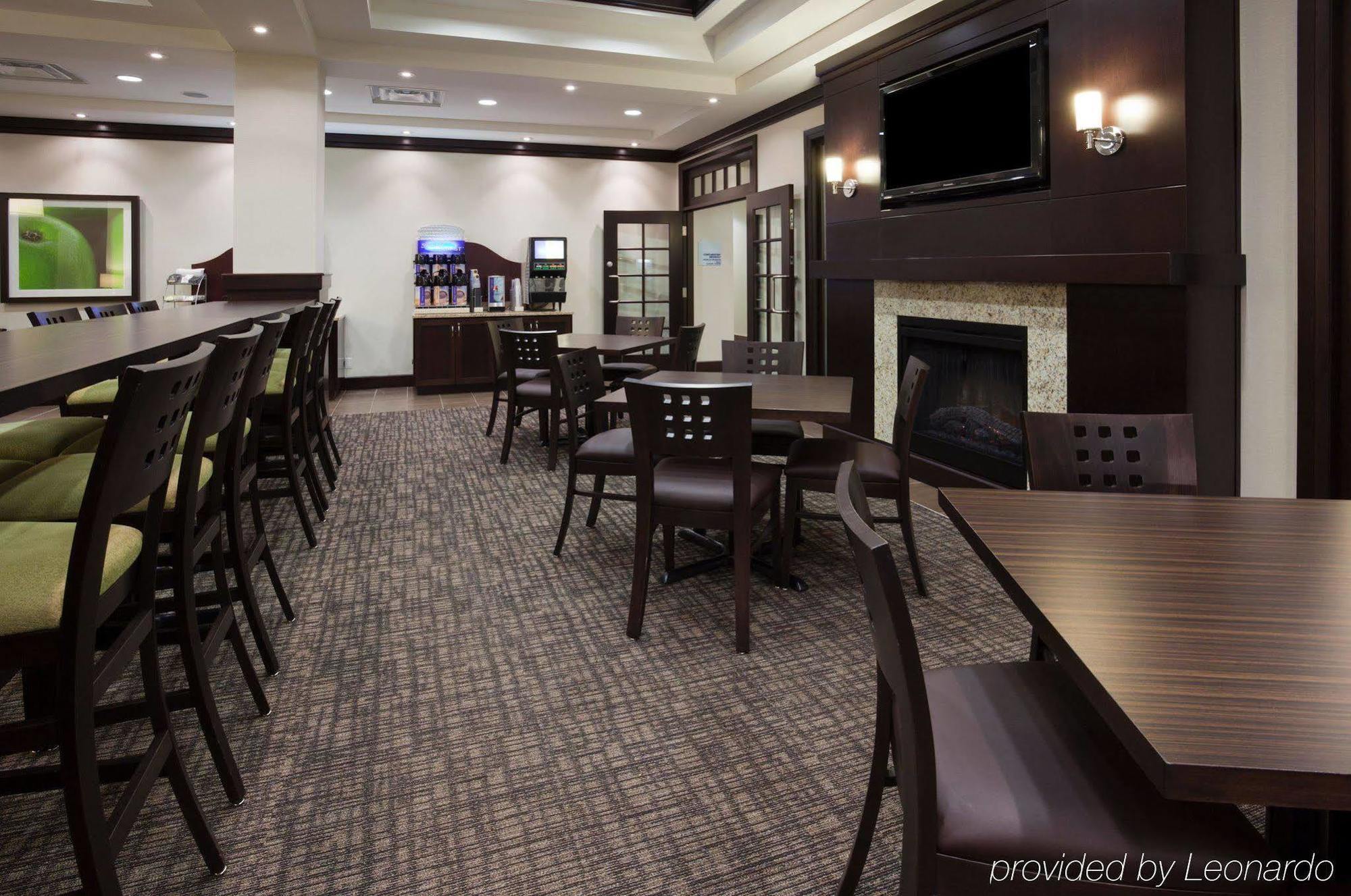 Holiday Inn Express & Suites New Liskeard Restaurante foto