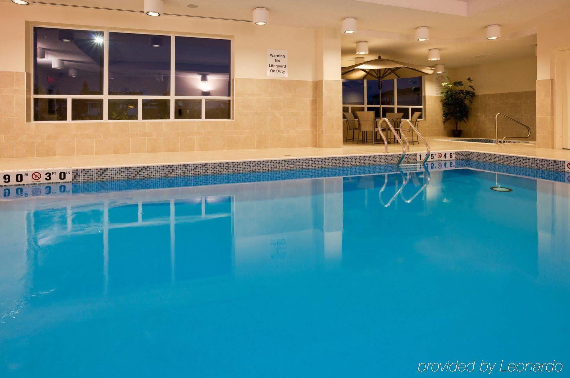 Holiday Inn Express & Suites New Liskeard Facilidades foto